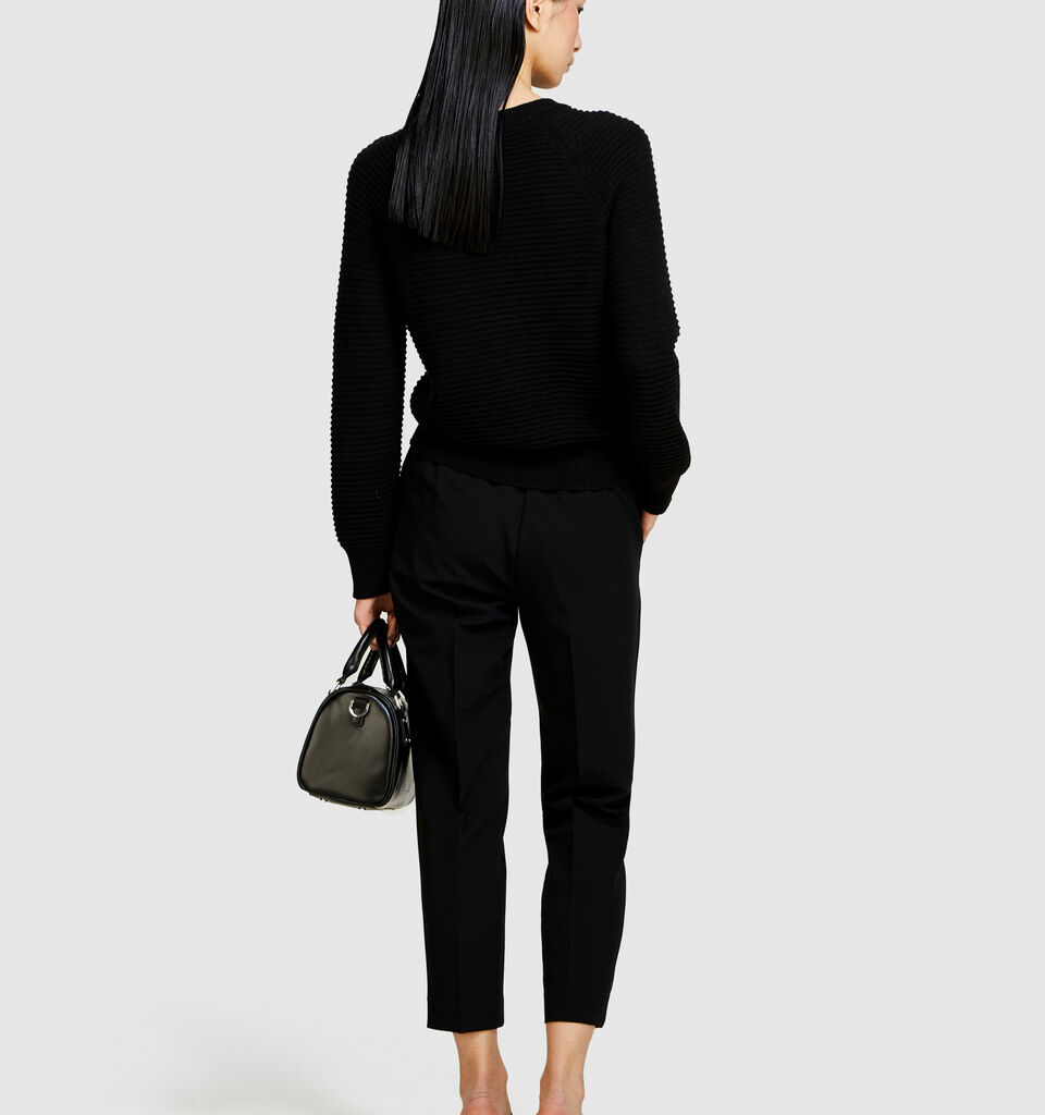 Solid colored sweater - women's crew neck sweaters - Black | Sisley image number 3